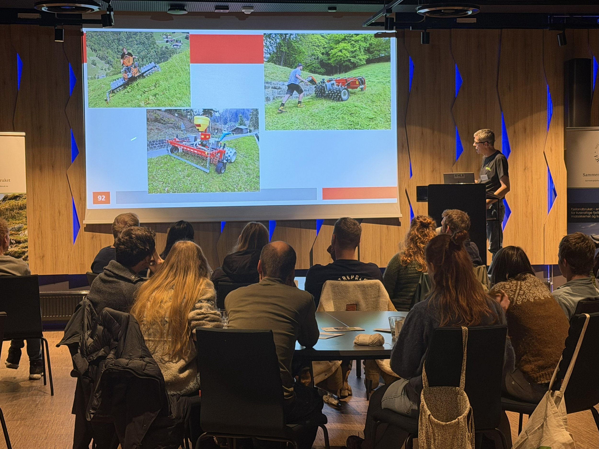  Ole Løkra ga deltakerne praktiske tips om maskiner og redskap som egner seg for brattlendt landbruk. 