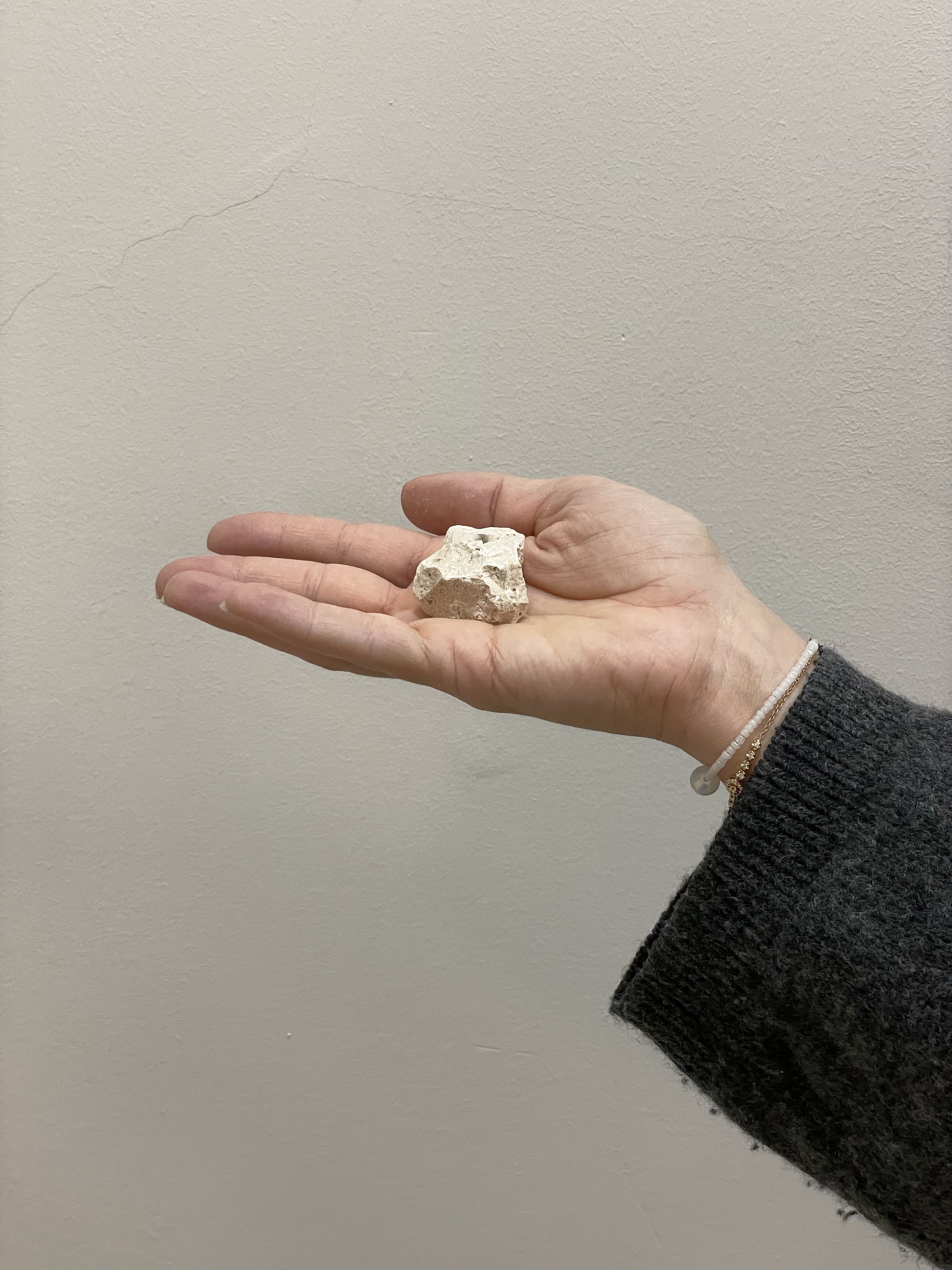 UNAGI INCENSE HOLDER