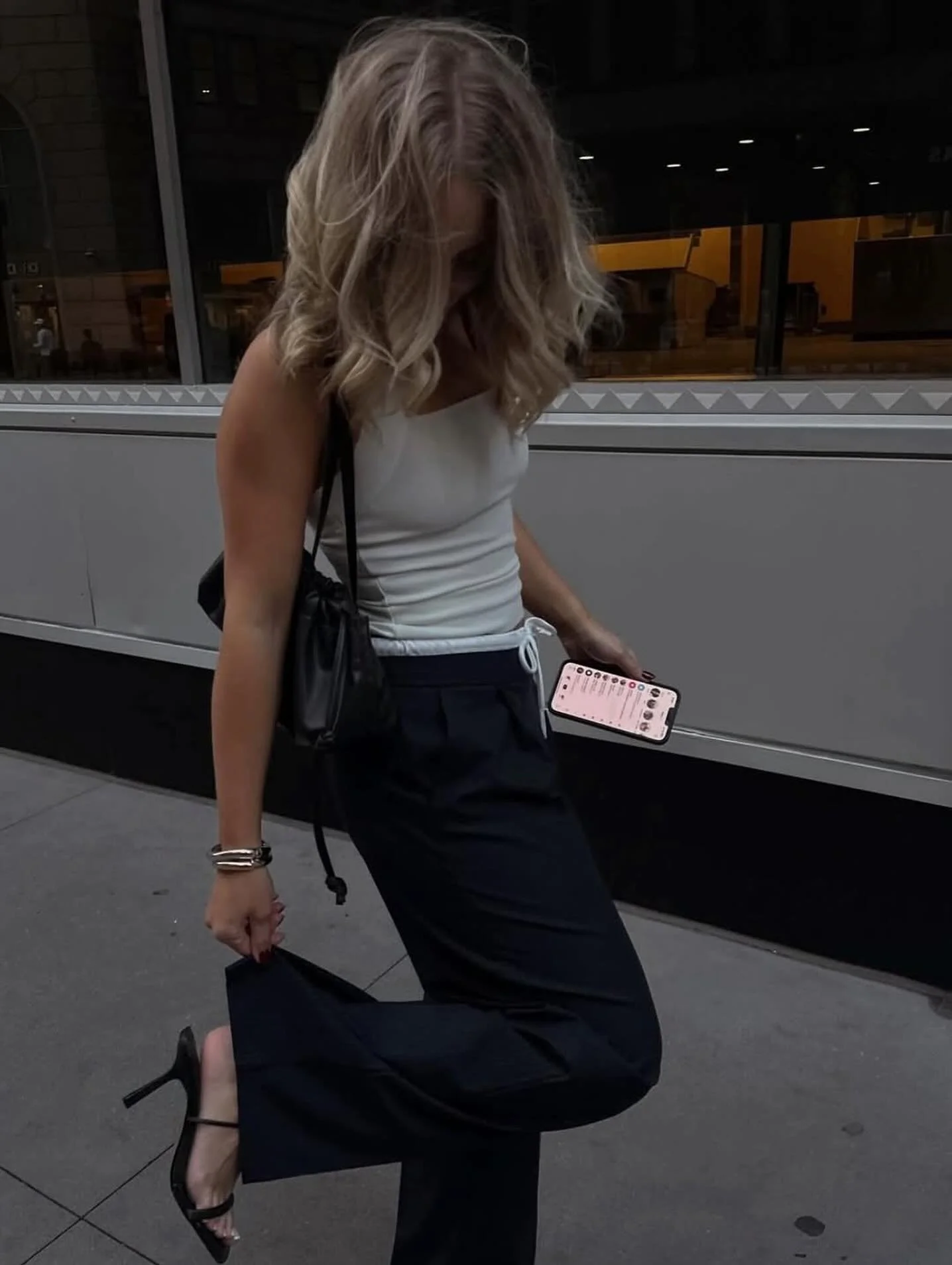 Luxury isn&rsquo;t just in the salon chair &mdash; it&rsquo;s in every photo after. 📸💫

#healthyhair #hairstylist #luxurysalon #brentwoodtn #nashvillehair #nashvillesalon #nashvillestylist #nashvillehairsalon #nashvillehairgoals