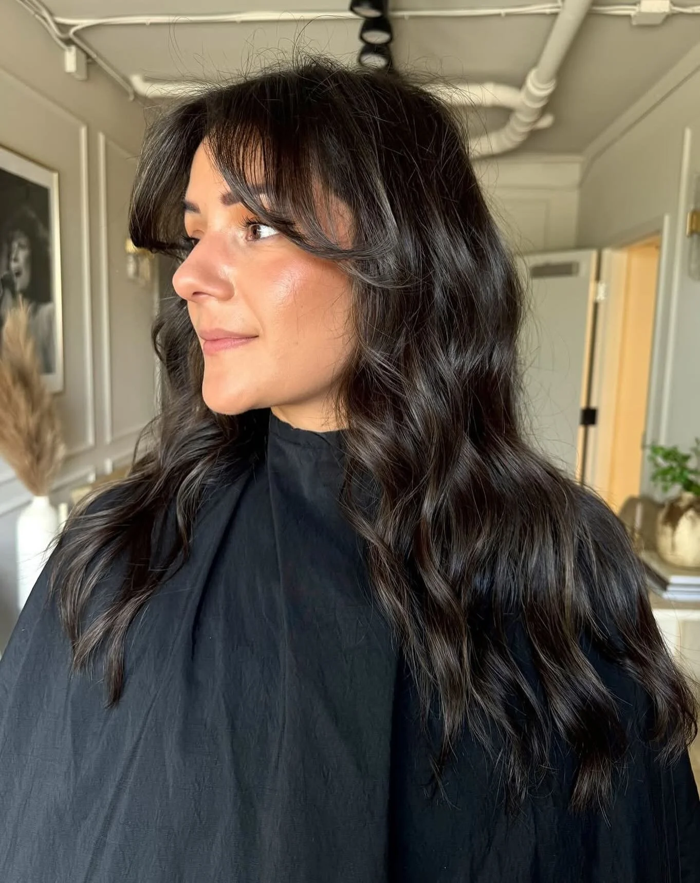 Cozy season, cozy color 🤎 x @hairbykatelin_ 

#healthyhair #hairstylist #luxurysalon #brentwoodtn #nashvillehair #nashvillesalon #nashvillestylist #nashvillehairsalon #nashvillehairgoals