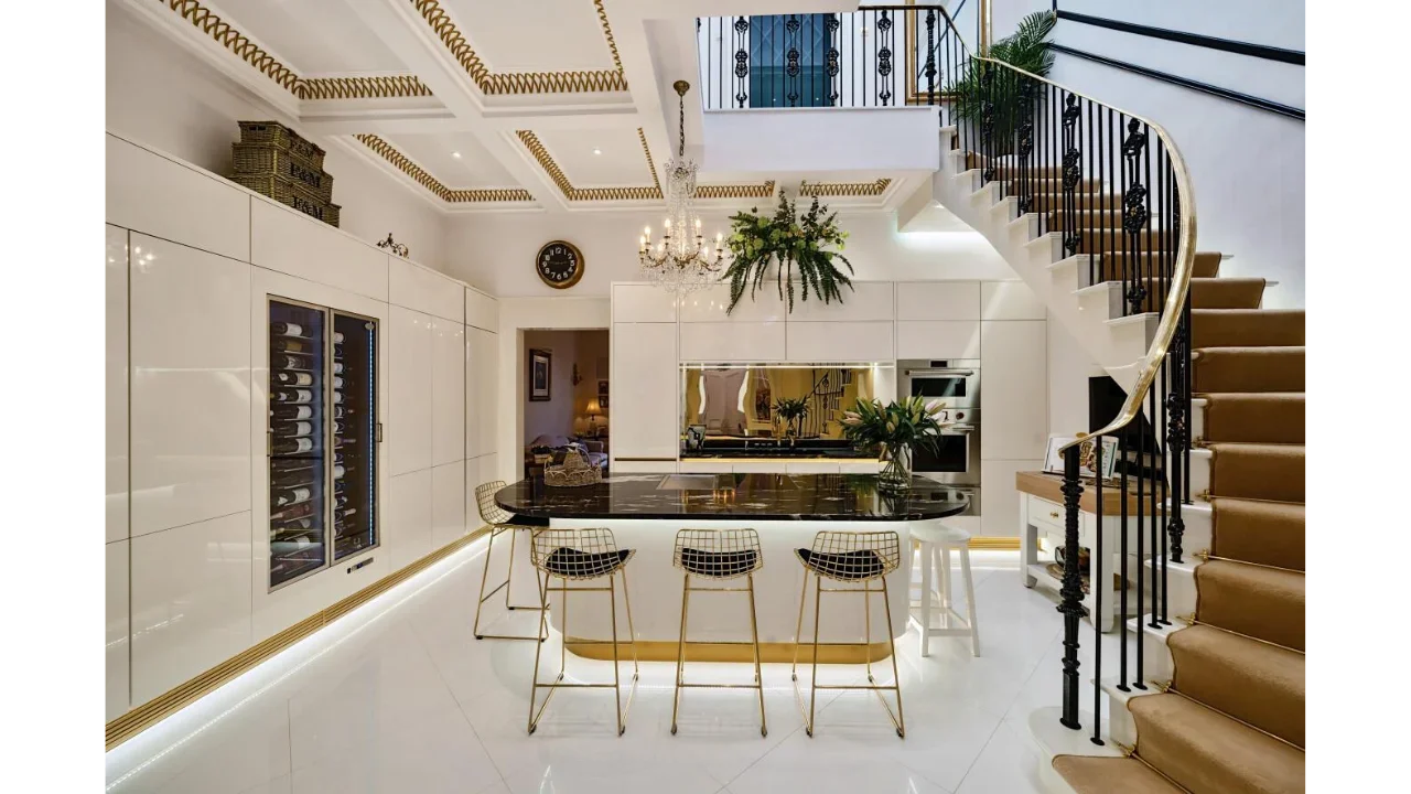 PRIVATE RESIDENCE, TUNBRIDGE WELLS