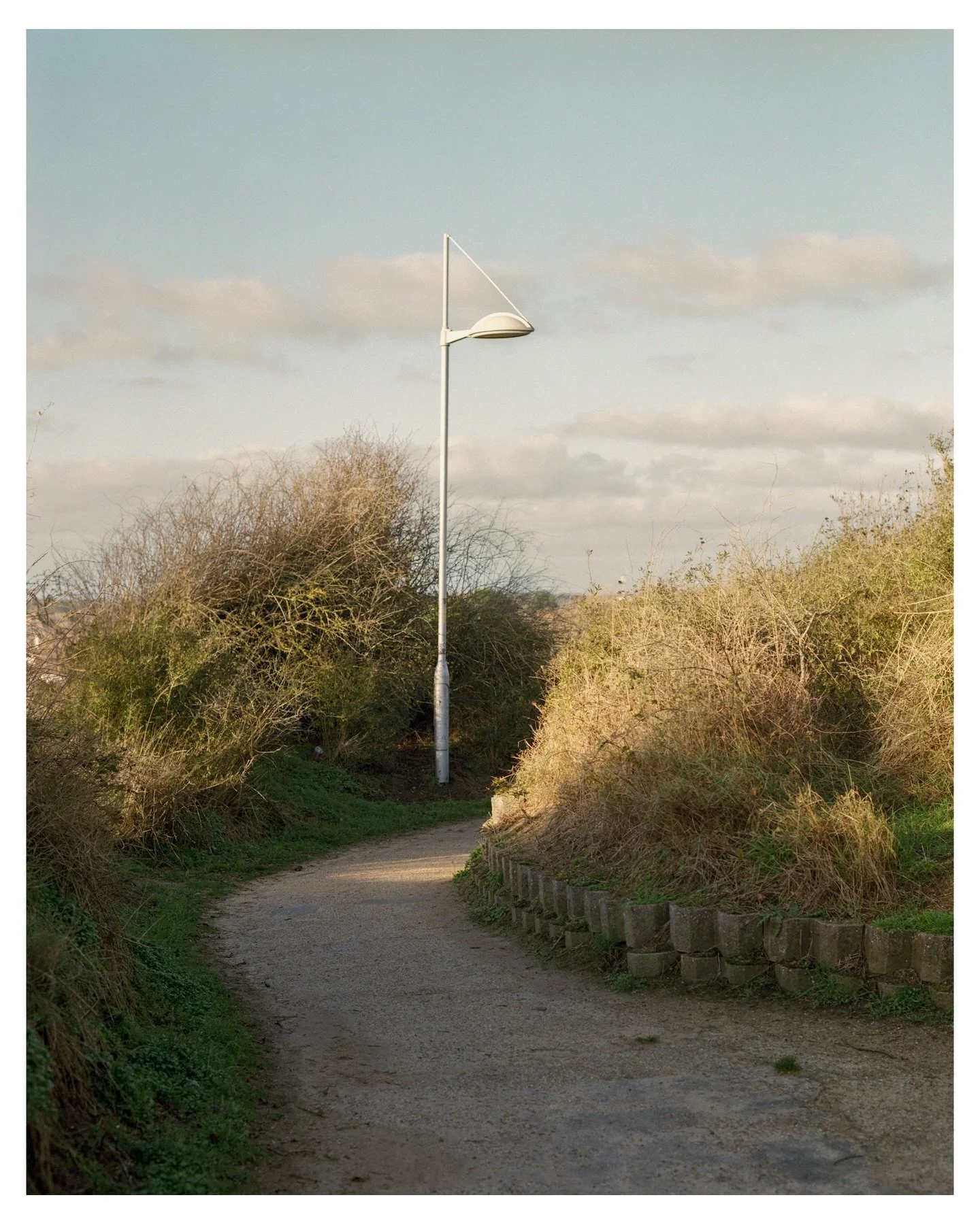 Mablethorpe in winter on film 🎞️
These were taken on Christmas Day and was a much needed walk that day to grab some fresh air. And it was certainly fresh 🥶 
Developed and scanned by @notquitenorth_ 👩🏼&zwj;🔬

#coastaladventures #mediumformatfilm