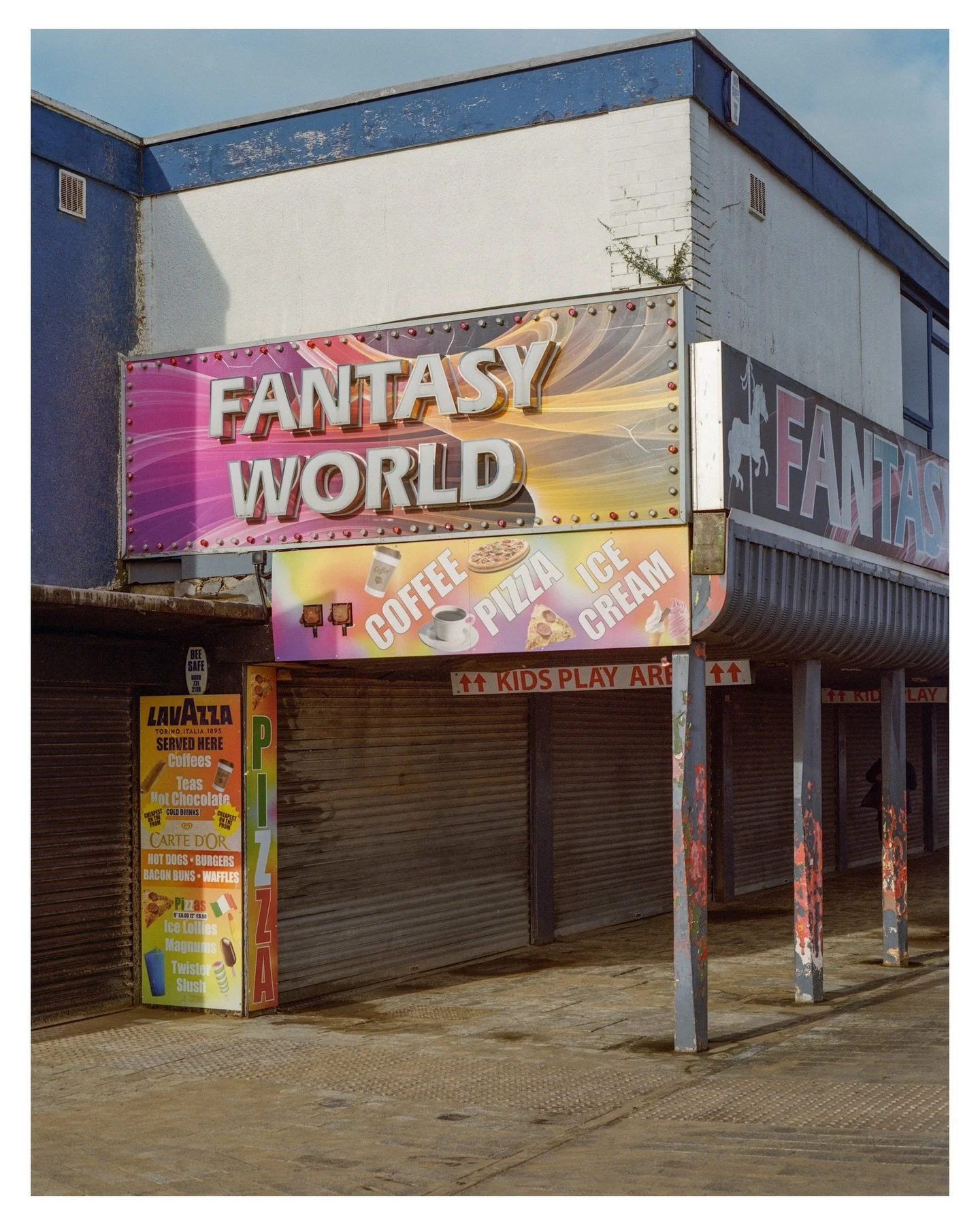 Cleethorpes on 120 🎞️ 

I&rsquo;m a little rusty and was a little &ldquo;just finish a roll&rdquo; about it but it did feel good actually getting out with the camera 📸 
These were shot on @kodak Gold which has become my staple in colour film. The b