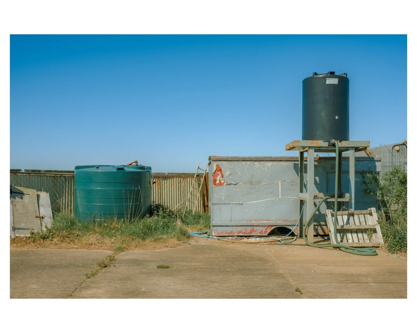 Deep in the Lincolnshire wolds. 
Exploring yesterday around the vast countryside and come across this little gem. Taken with the X100v 📸

#lincolnshire #fujifilm