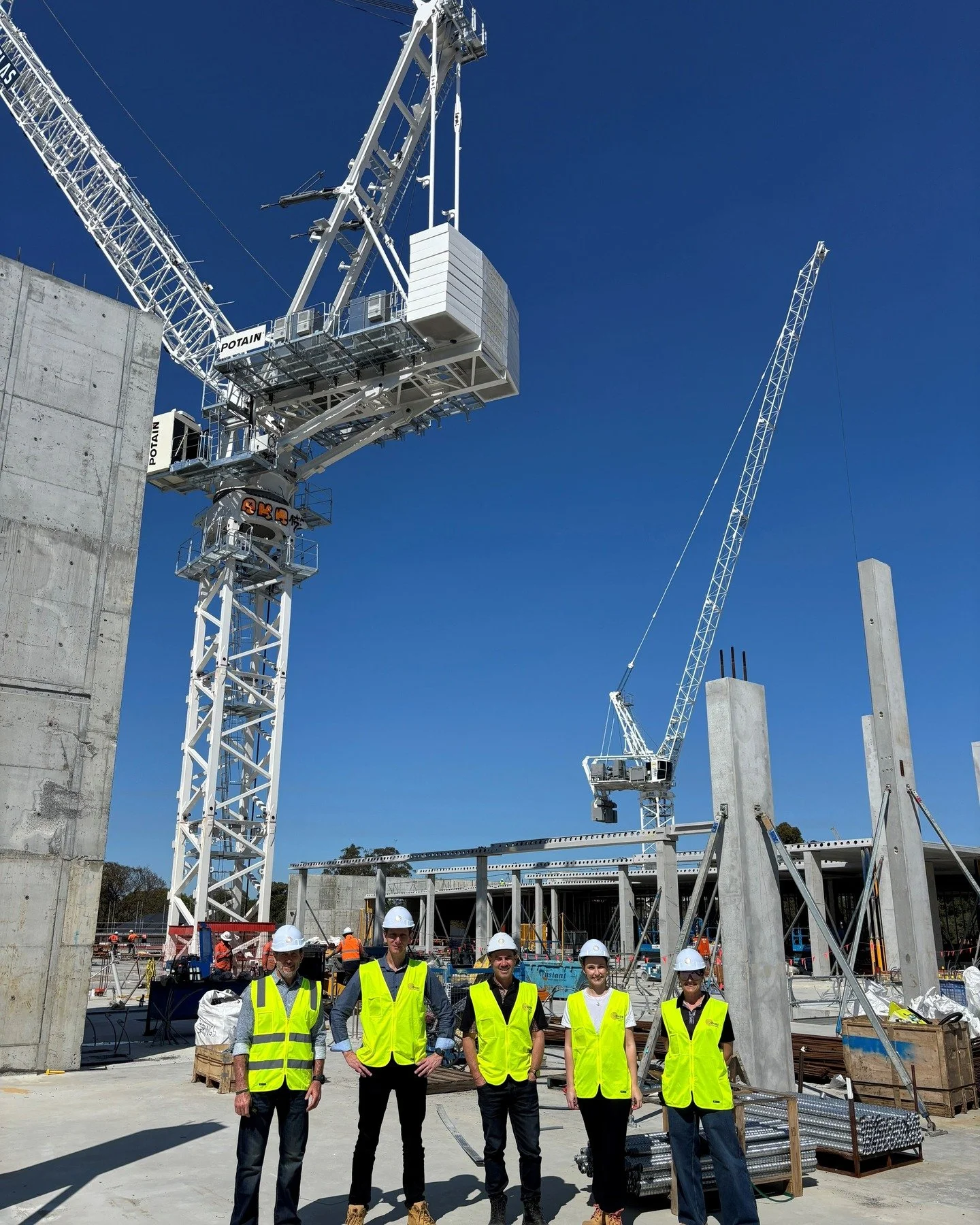 Great to catch up with Fraser and the Atlas Building team at Nedlands Square &mdash; the progress is looking amazing!

Love seeing this project come to life alongside our partners Woolworths Group, Hames Sharley, and Fabcot.

#NedlandsSquare #OchrePr
