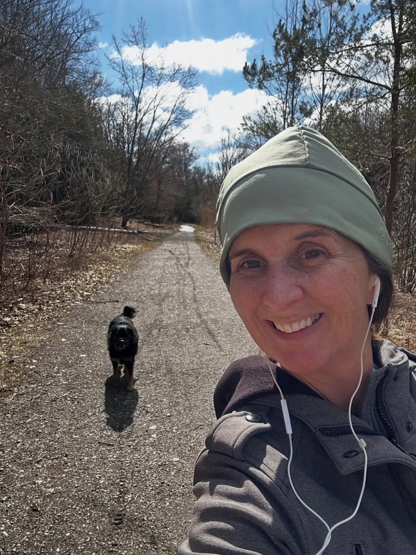 Possibly the last weekend I&rsquo;ll need a toque and mitts to hike in? 

A girl can dream. 🤞

#hikergirl #canadianspring #agirlandherdog