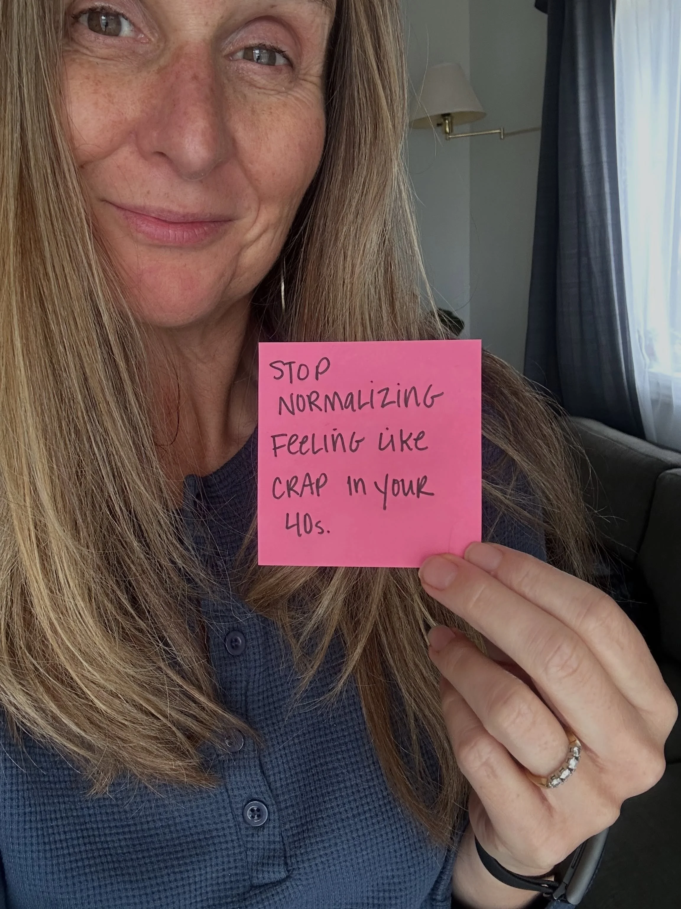 Perimenopause symptoms are common&hellip;.
&hellip;.but they aren&rsquo;t normal. 👀

Which means that you have the ability to change how you experience menopause. 

{hint: it starts with the what, when, and how you eat} 

If you don&rsquo;t want to 