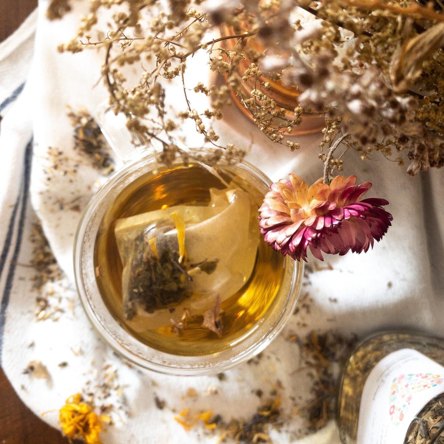 What better way to cozy up on this rainy day than with a hot cup of our exclusive hand-crafted station 33 tea blend? 🫖 

This tea, named &ldquo;Divine Feminine&rdquo; is always on our herbal tea roster &amp; was grown &amp; blended by @bearrootsfore