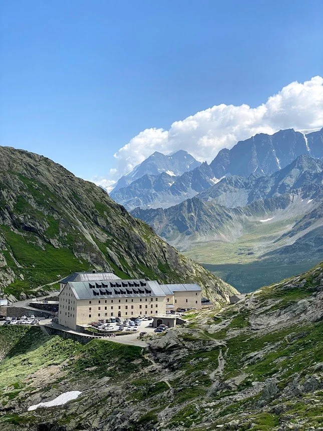 19 Bourg-Saint-Pierre to Col du Grand St-Bernard