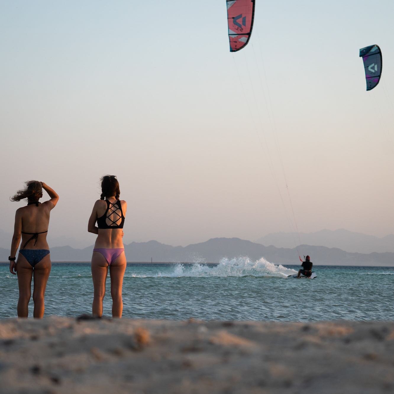 Sundowners on the Egypt Kite Cruise are magical. The wind gets smoother, the sky golden and the water reflects the warmth of the day.. the perfect ending to a perfect day. 

#kitesurf #egypt #redsea #kitecruise #sunset