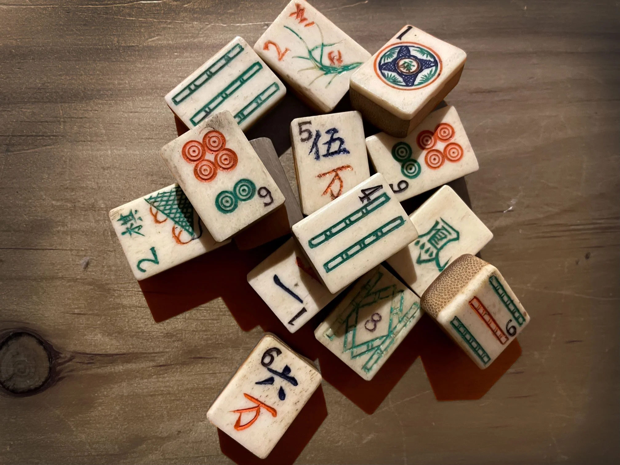Mahjong-Tiles-2alt.jpg