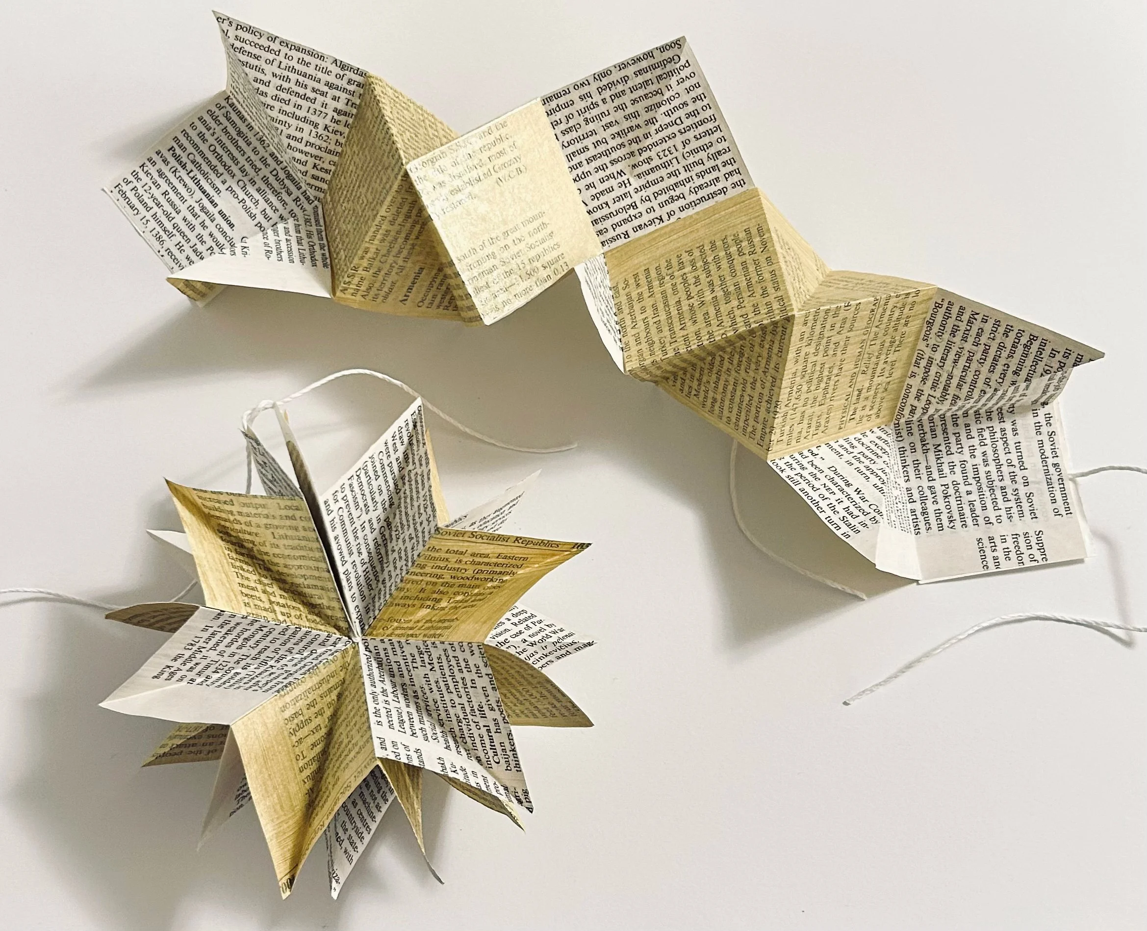 Paper-Folding Demonstration with Artist Dorsey Hogg