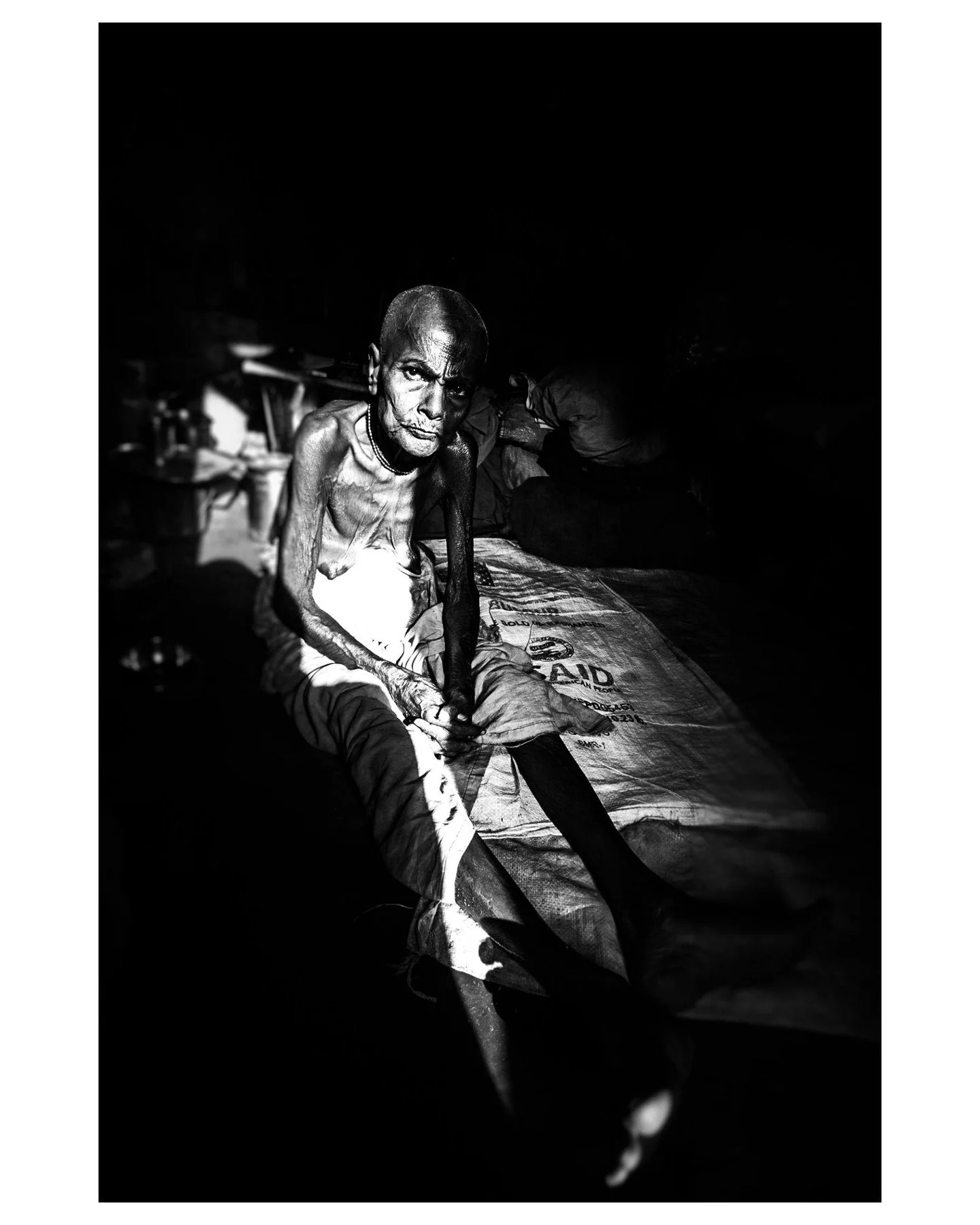 𝐒𝐄𝐄𝐍 &amp; 𝐍𝐎𝐓 𝐒𝐇𝐎𝐖𝐍 &bull; Much of my work has never been shown. It sits on a hard drive, hidden behind anonymous file names. A photo number. A folder called 𝘝𝘢𝘳𝘢𝘯𝘢𝘴𝘪, 𝘐𝘯𝘥𝘪𝘢, for example. But it&rsquo;s strong work. Confront