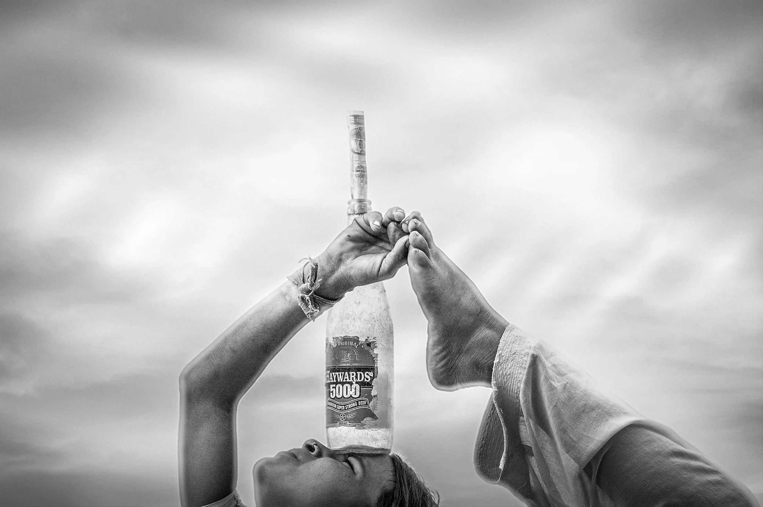 ©MirjamLetsch-EMPTY-BOTTLE1.jpg