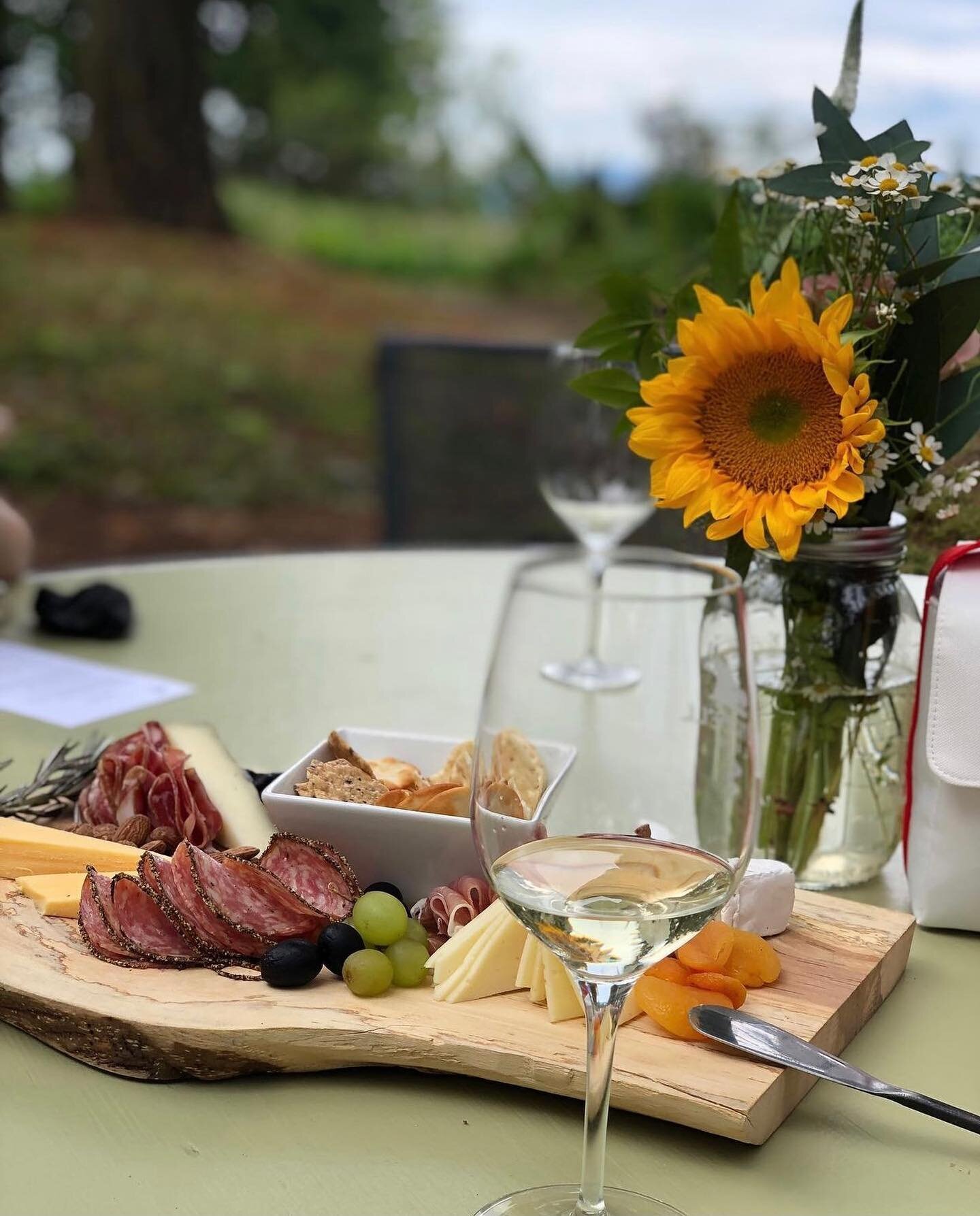 Cool off up here under the firs and cedars 750 feet up in the hills of West Linn this weekend! We have indoor and outdoor tasting available. Thanks to @simplyrion for taking this gorgeous photo on your visit.