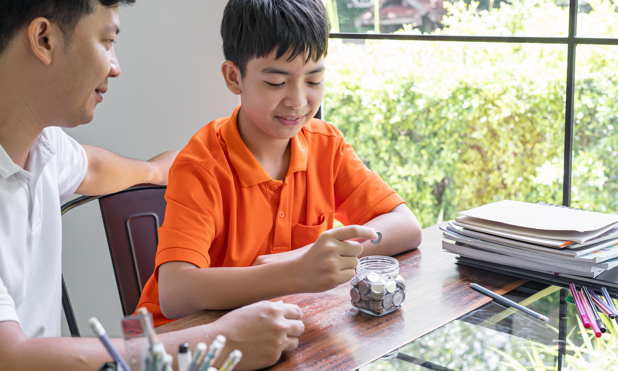 Piggy Banks &amp; Play: A Parent’s Guide to Teaching Kids About Money (Without the Stress)