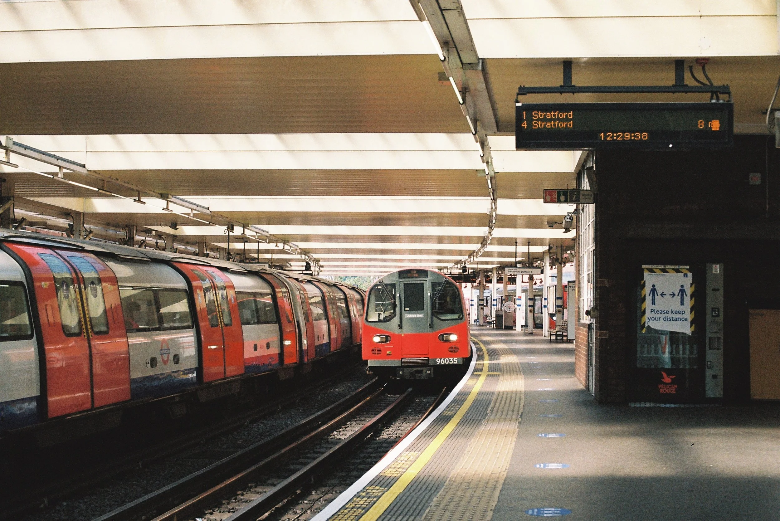 R1-00870-005A copy.JPG