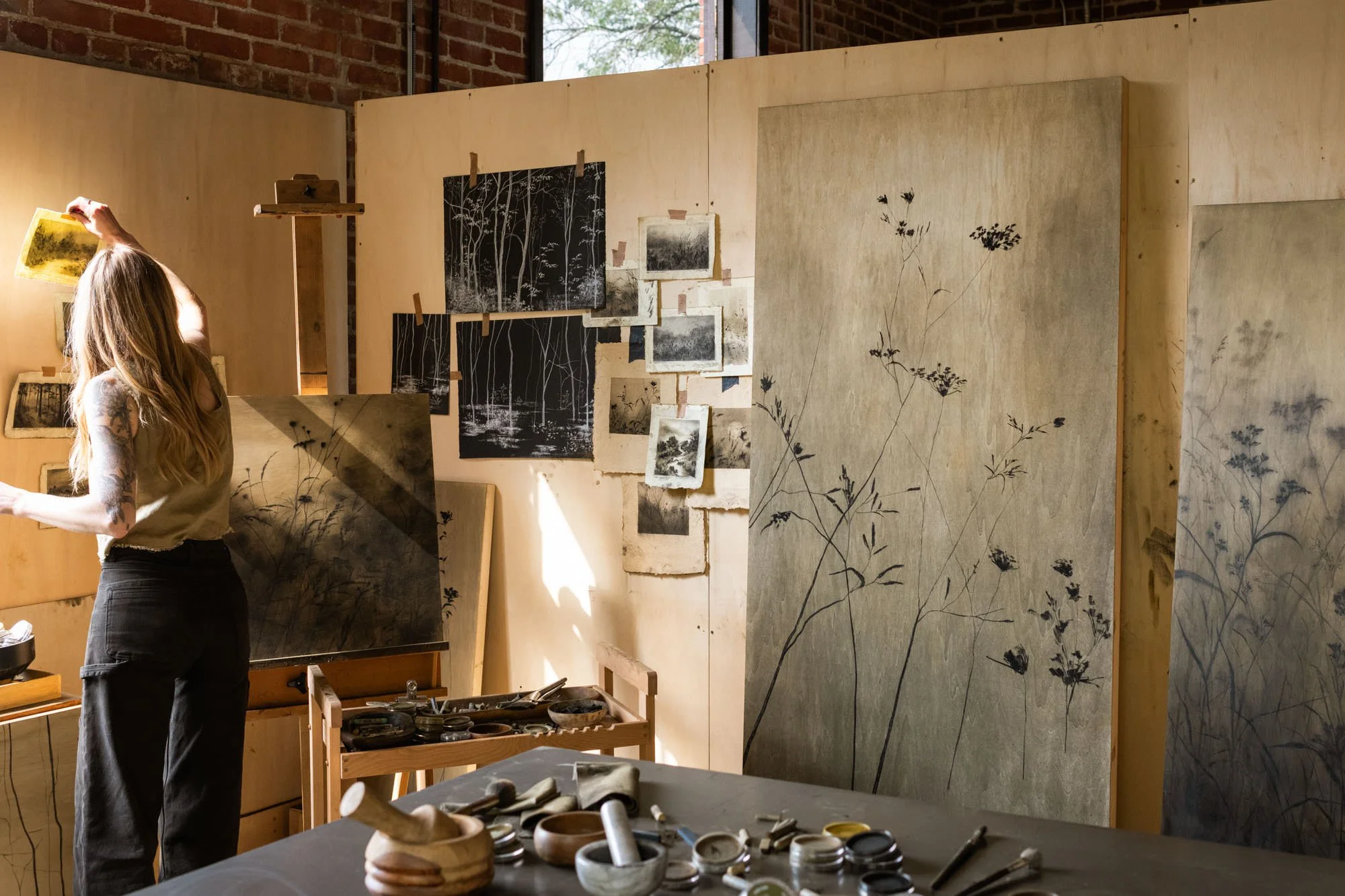 Linsey Gray Fine Art + Design, charcoal artist