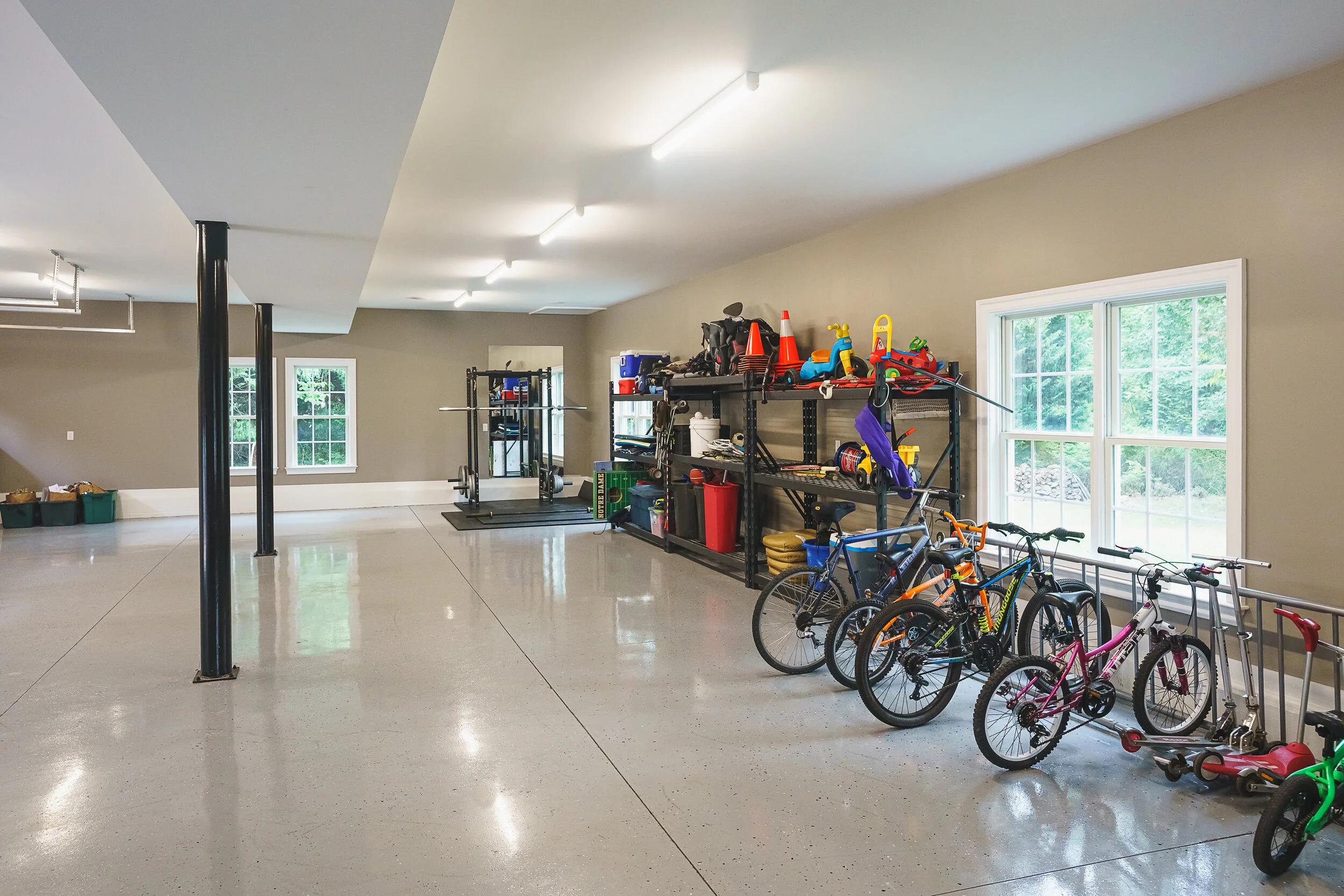 Garages James River Construction — James River Construction