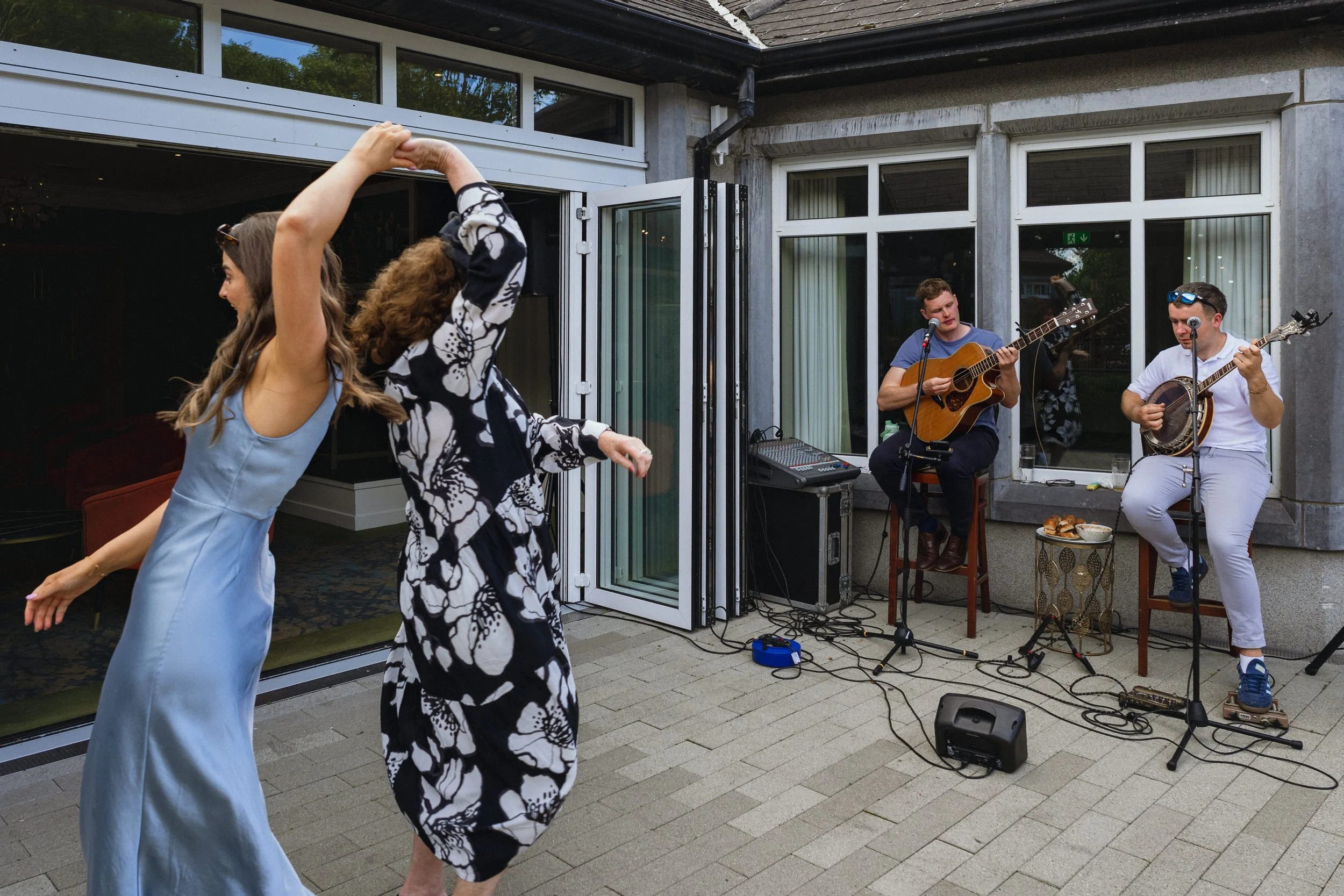 fitzgeralds-woodlands-adare-wedding-L&M-49.jpg