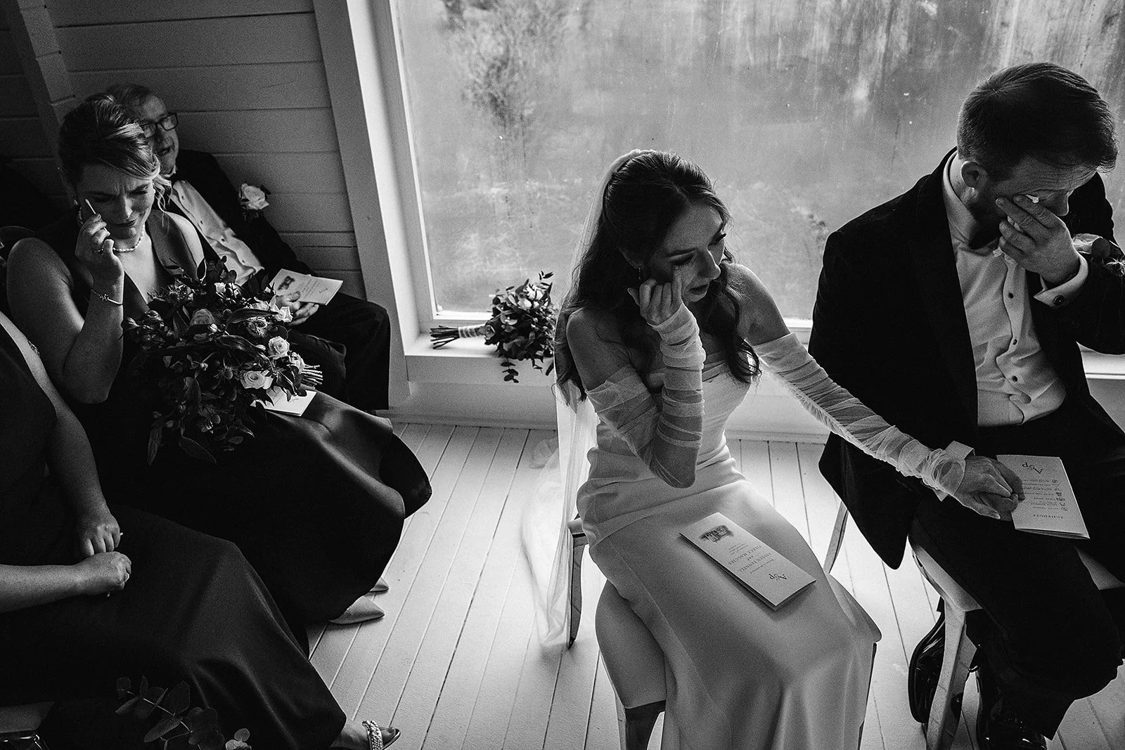 summerhillhouse-wedding-A&P-20.12.25-27_websize.jpg