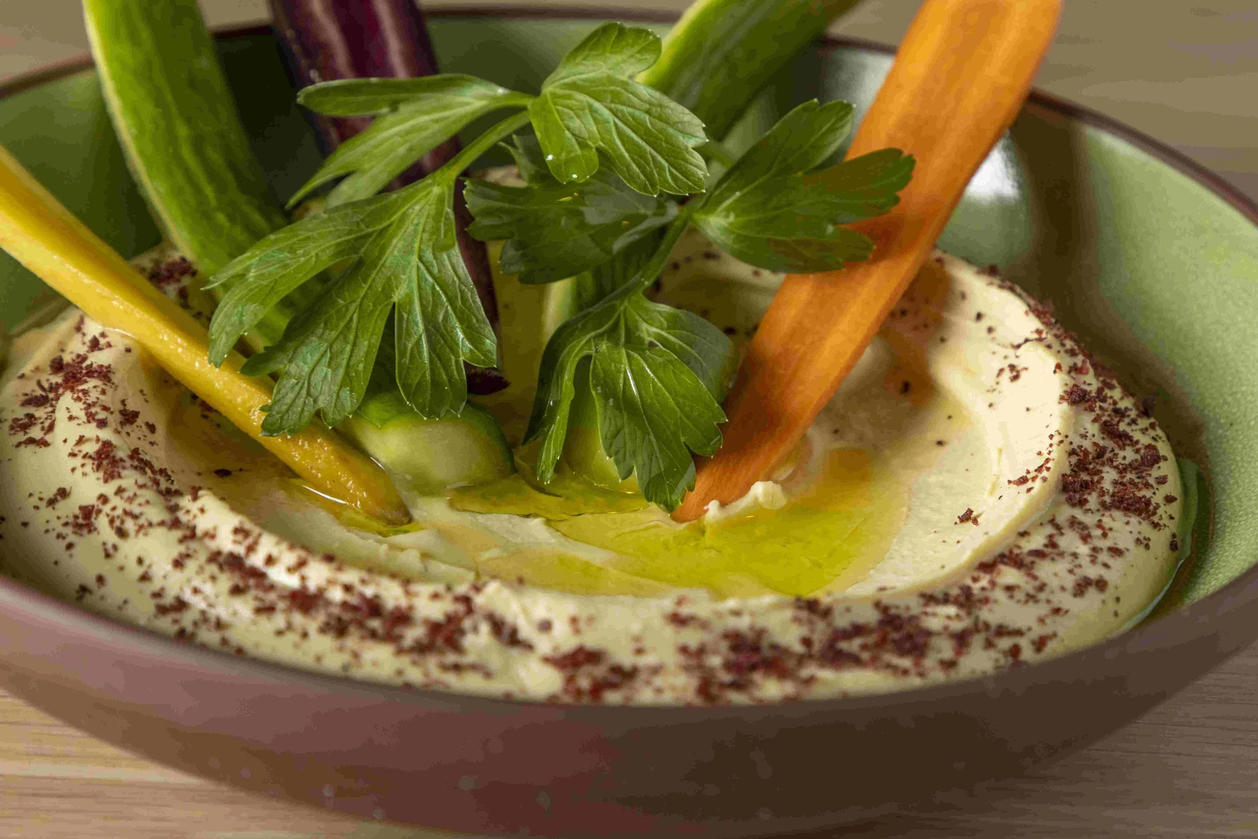 hummus_classic_up_close.jpg