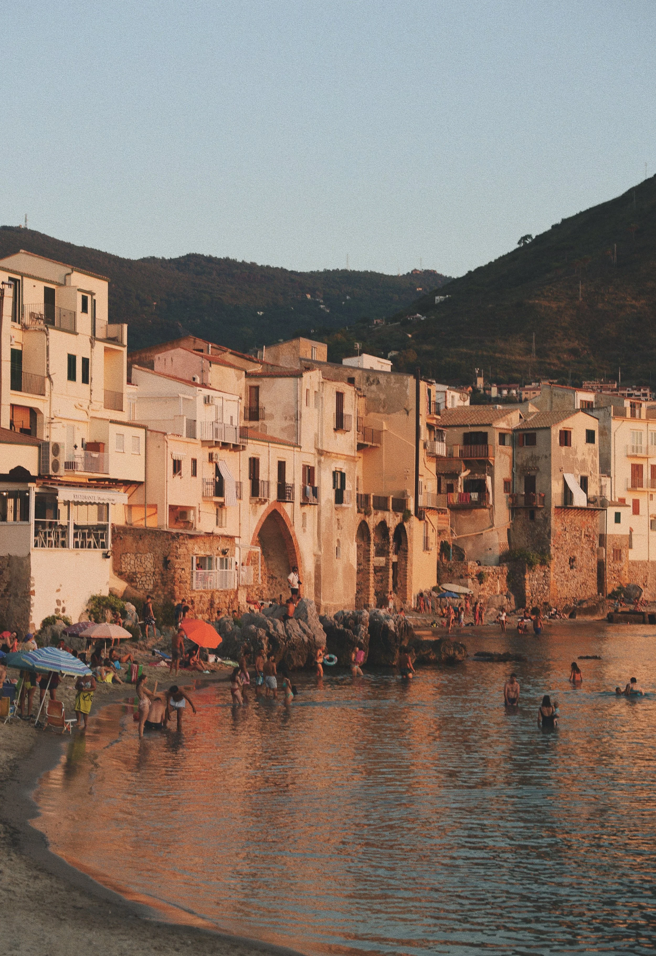 BEMBIEN-Cefalu.JPG