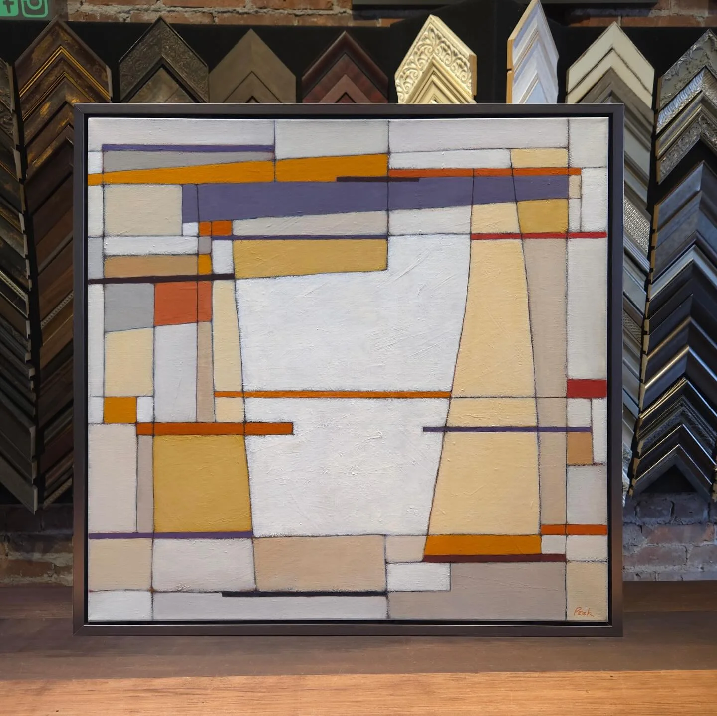 Do you want a simple, streamlined and clean look on your canvas painting? We achieve this look by &ldquo;floating&rdquo; the canvas in a tray or float frame. What looks like a simple edge is actually an &ldquo;L&rdquo; shaped profile that we secure t