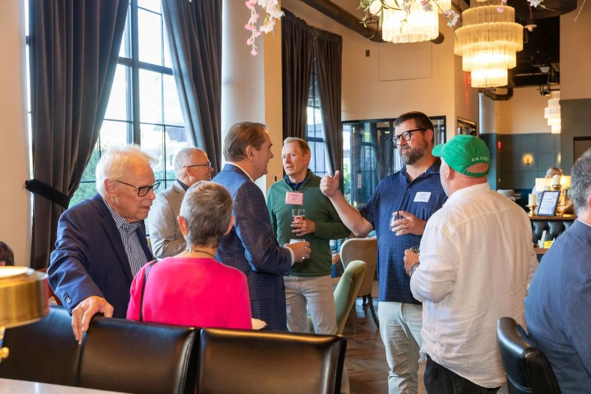 Lively conversations everywhere!