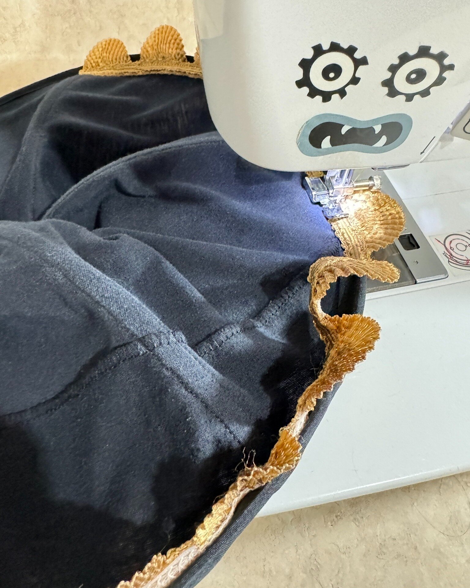 Delve into the creative process behind my upcycled look for ShadowBall Fashion Show. Explore the transformation from old t-shirts to runway elegance. Read more: https://jesscrane.com/blog/shadowball2024 [or Link in Bio] 

#UpcycledFashion #FashionDes