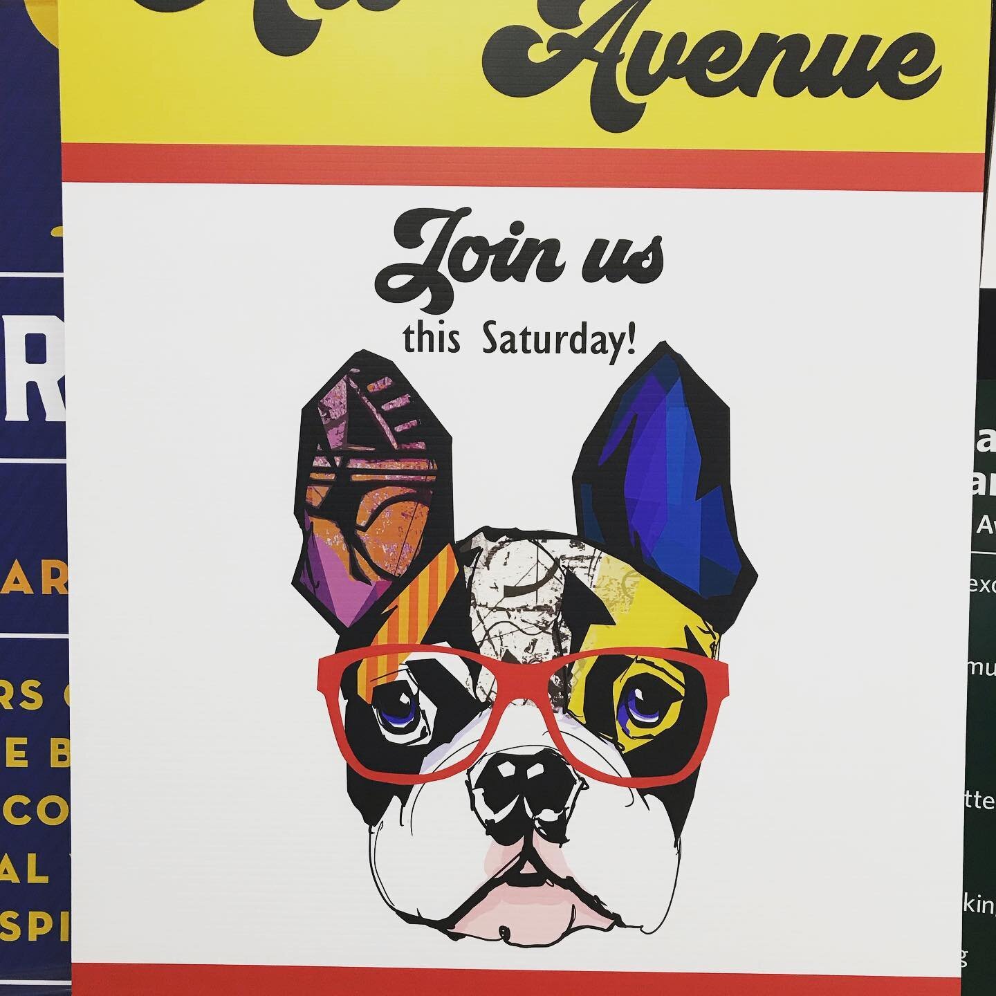 This good dog is even getting ready for @artontheavenuedelray. Does your business need a sign for the big day? October2nd is right around the corner. @thedogstoreva