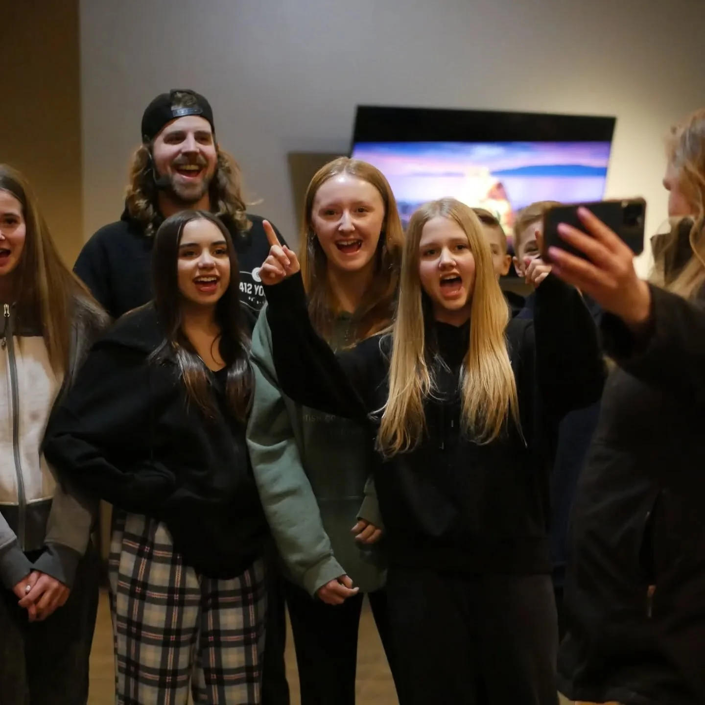 Get ready for youth this Wednesday!

Jr. 6:30-8pm 

Sr. 8:30-9pm

#thenextgeneration #412youth #412 #middleschool #highschool  #students #studentministry #church #youthgroup #youthministry #youth