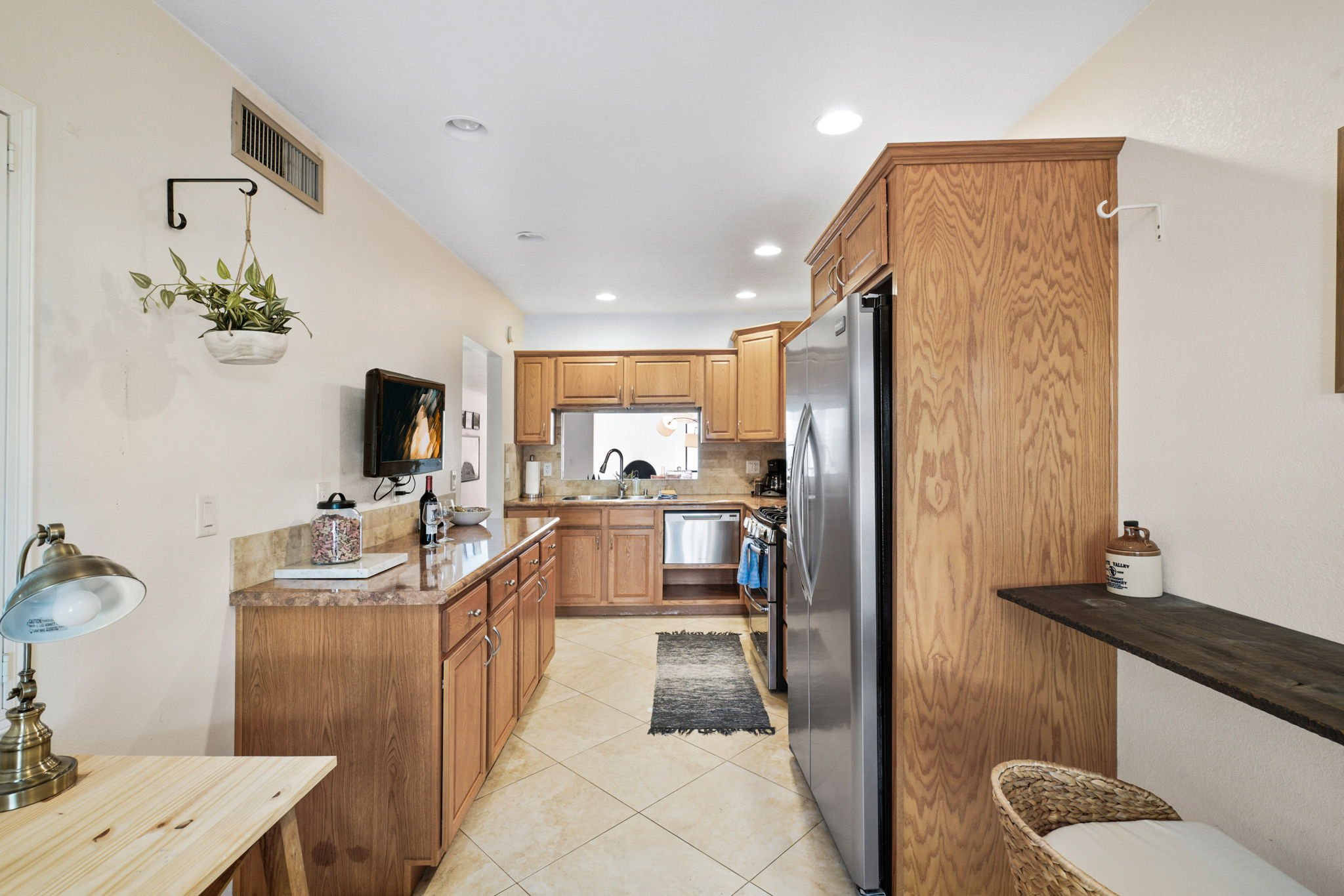 15-web-or-mls-31Jan23_AZRoots_AirBnB-9.jpg