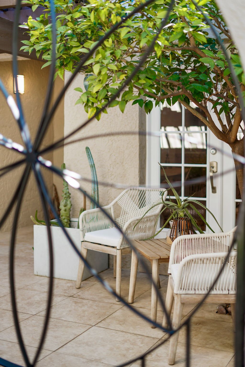 36-web-or-mls-31Jan23_AZRoots_AirBnB-38.jpg