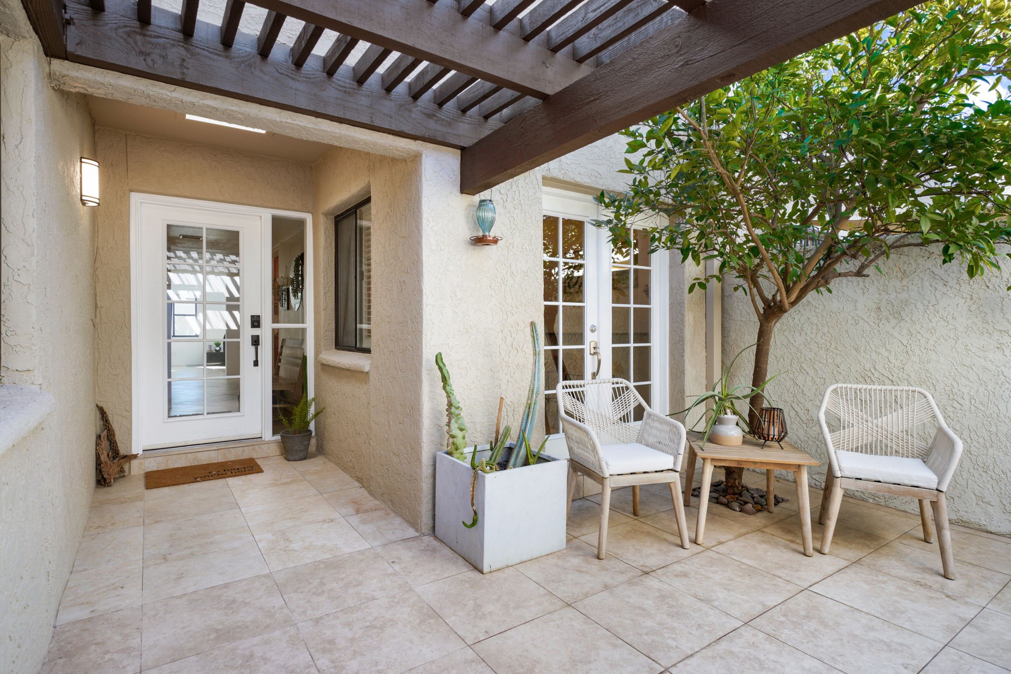 35-web-or-mls-31Jan23_AZRoots_AirBnB-26.jpg