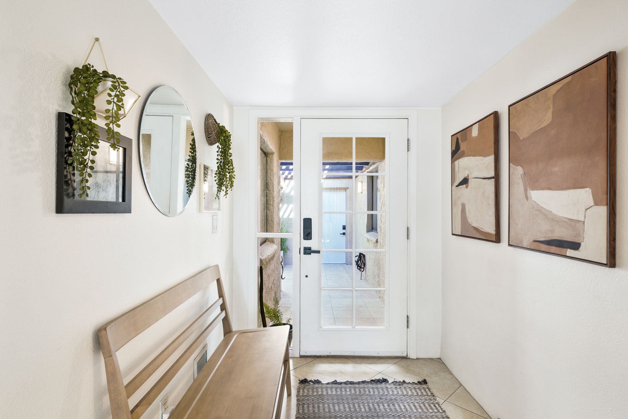 21-web-or-mls-31Jan23_AZRoots_AirBnB-14.jpg