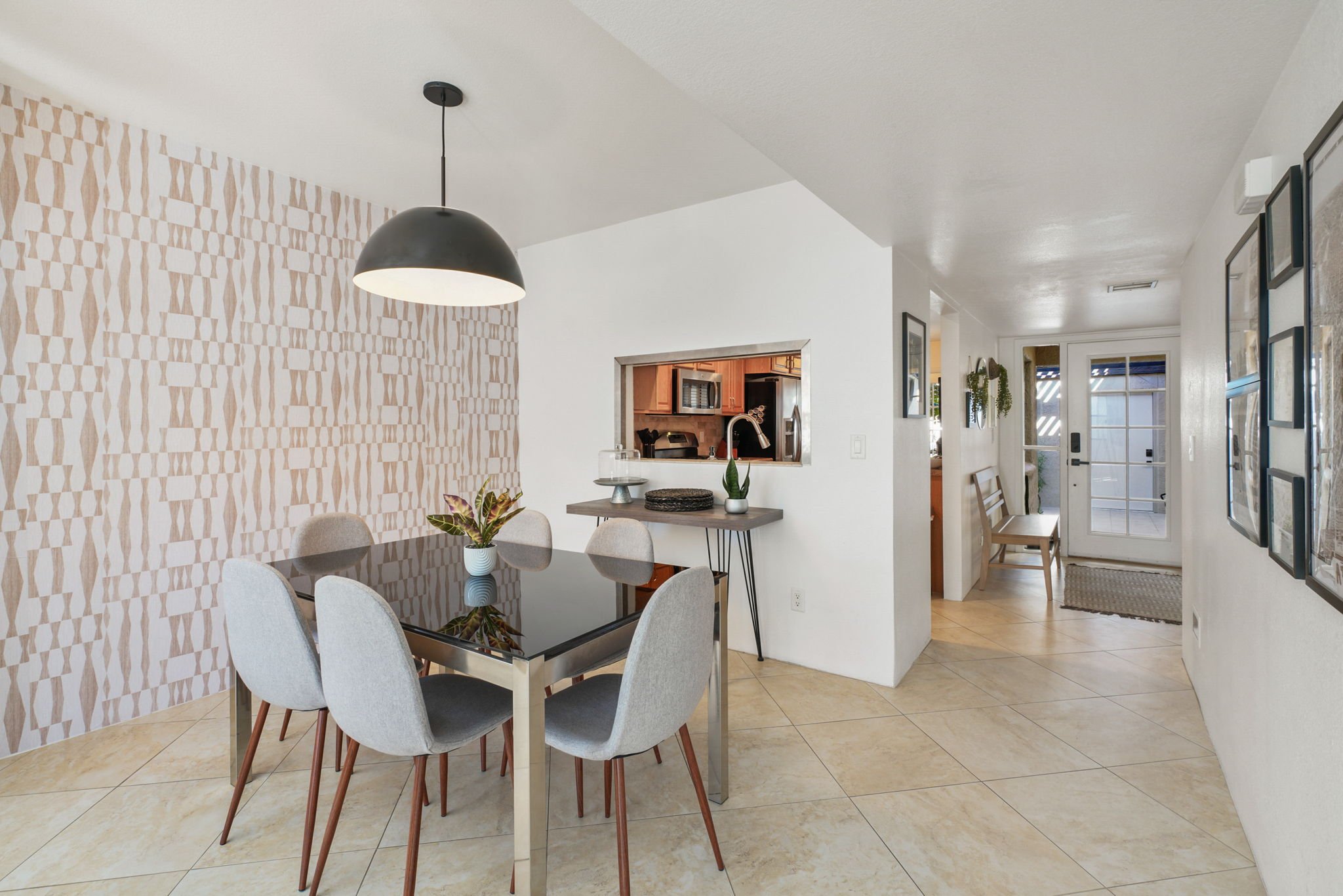5-web-or-mls-31Jan23_AZRoots_AirBnB-2.jpg