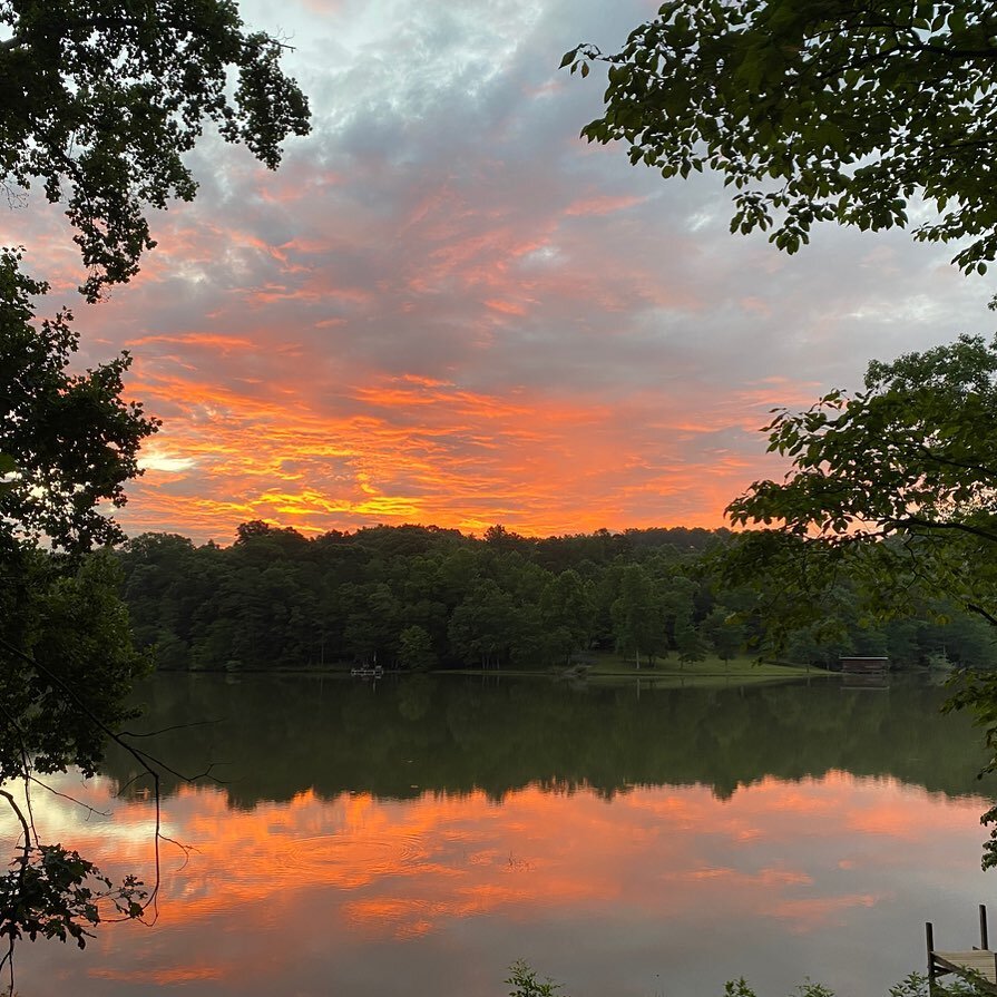 &quot;When I let go of what I am, I become what I might be.&quot; 
Lao Tzu #nofilter #saludalake #sunrise #lakelife #yeahthatgreenville #gvltoday