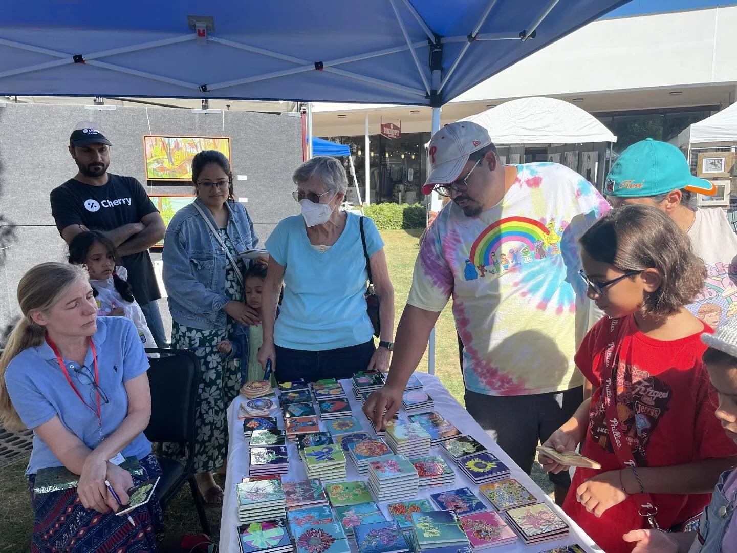 Having fun at Art in the Courtyard! #art #fair #princeton @princetonshoppingcenter