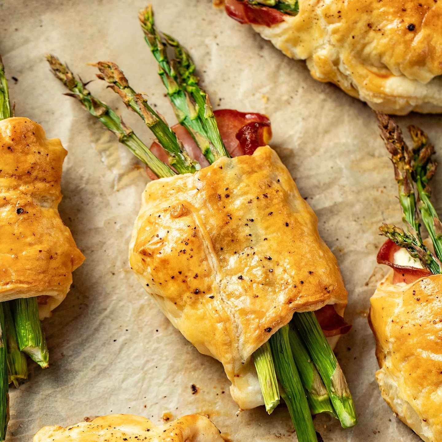 Recipe: Ham + Asparagus Bundles