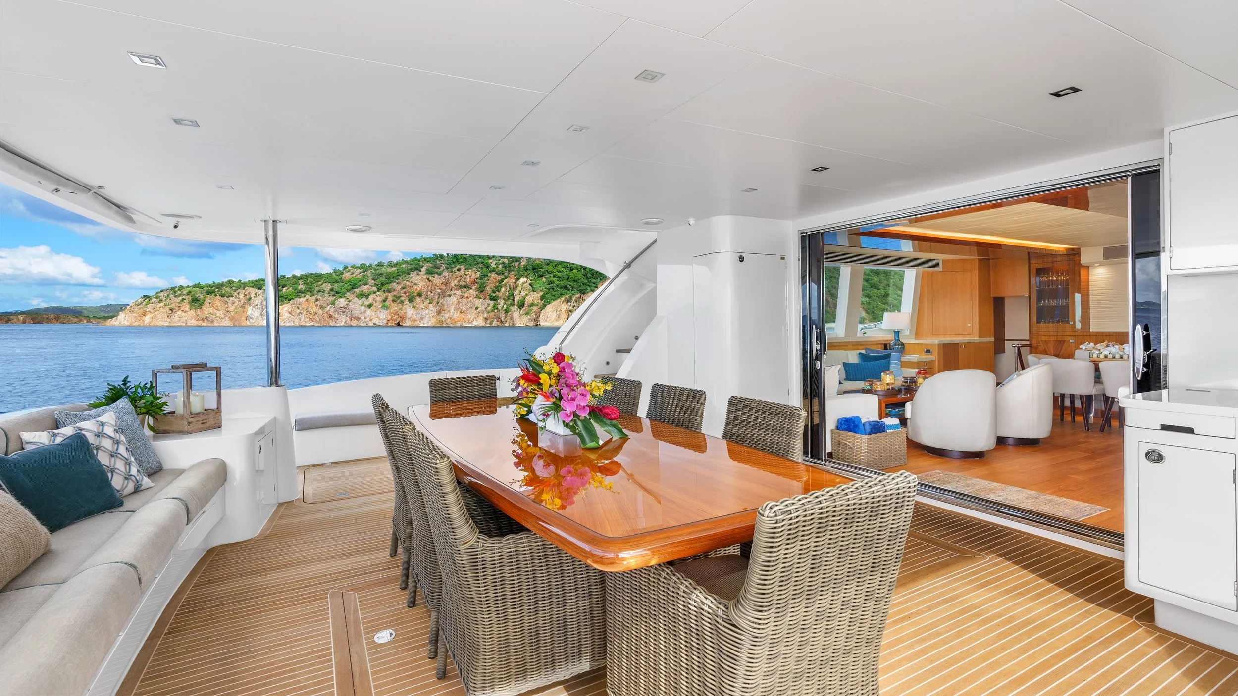 SeaGlass Spacious Aft Deck.jpg