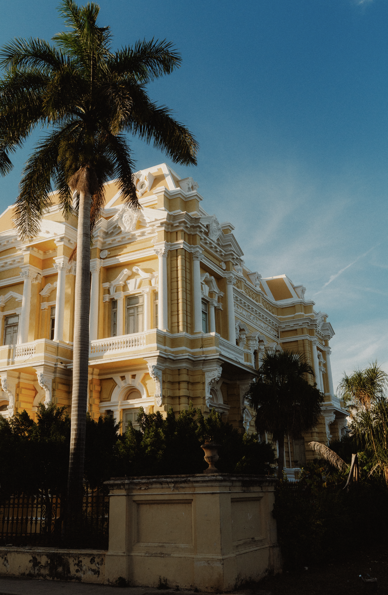 Explore Paseo Montejo in Merida
