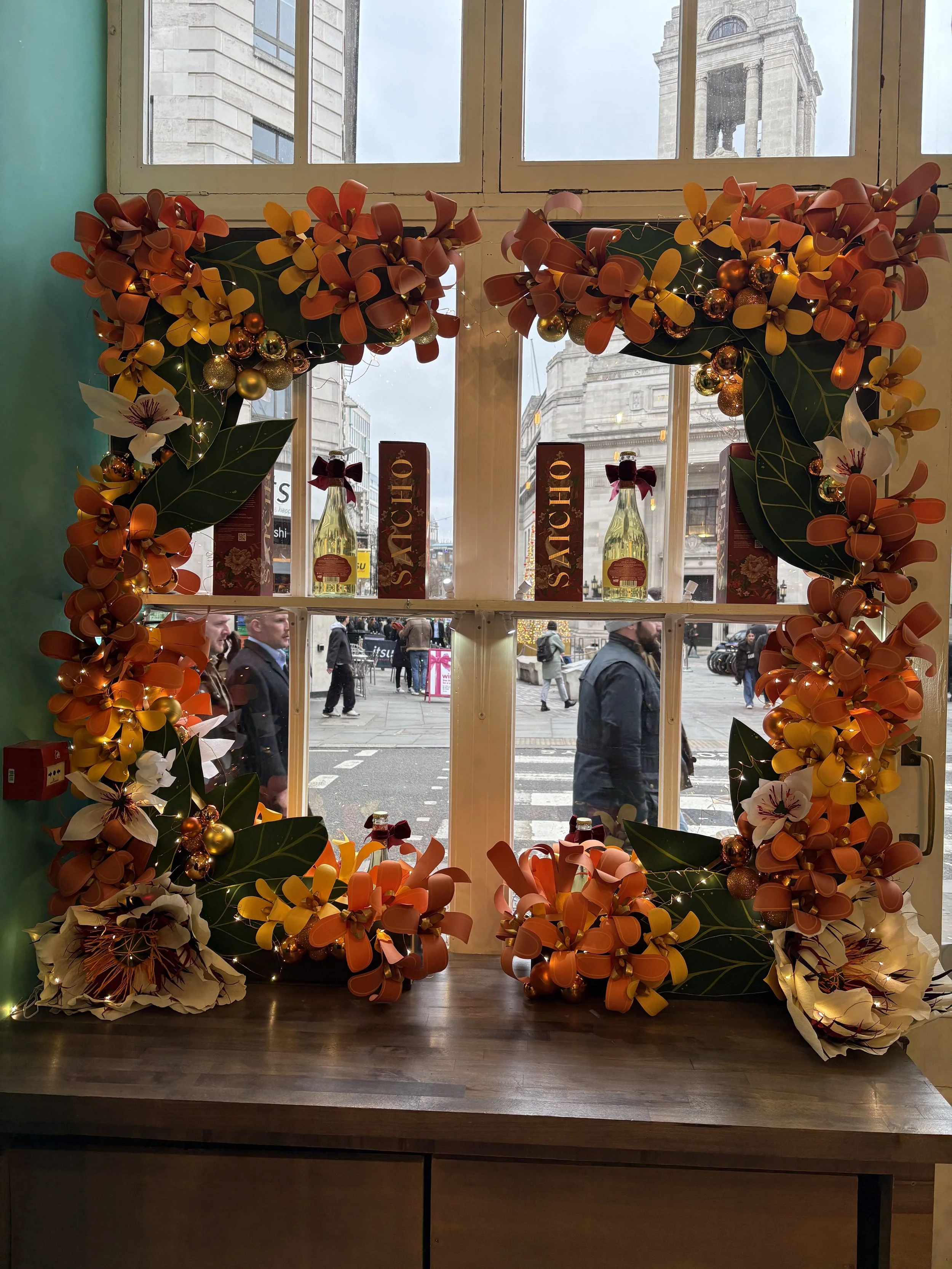 Club Soda - Saicho Sparkling Tea Christmas window display
