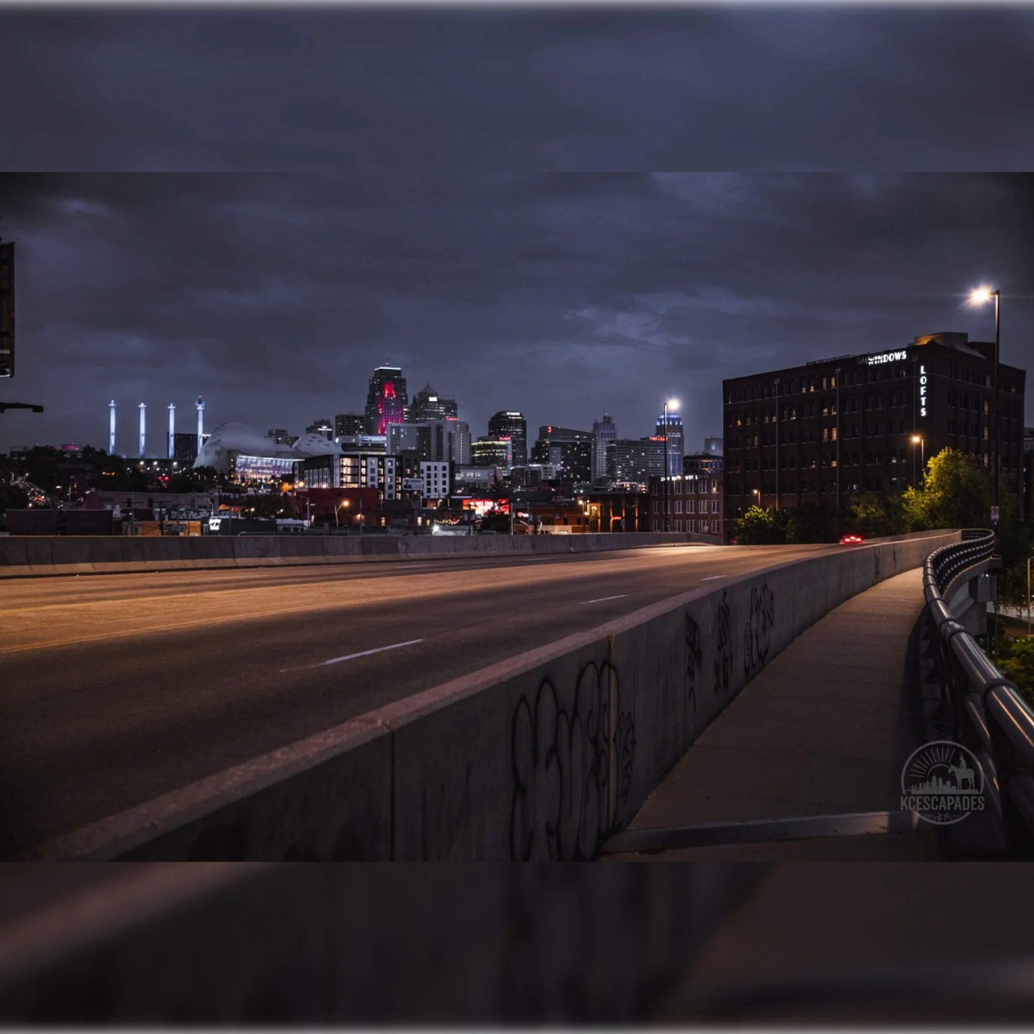 Storm clouds rolling through Kansas City tonight. The calm before it all hits — the city always looks cool under skies like this.
#KansasCity #KCMO #StormySkies #CityLights #KCEscapades
#clouds #cityscape