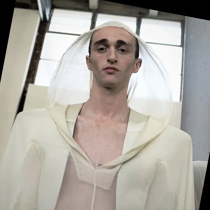 Doing gods work

@vogue pic bts @rickowensonline - @daniel_s_makeup 
@a.m.c.casting @palaisdetokyo