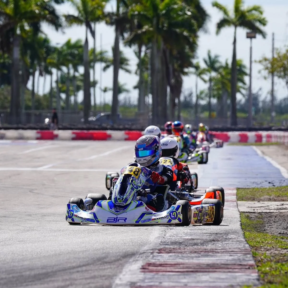 Awesome winter workout in Miami with some heat and rain. Gettin ready for 2024! #racing #karting #simracing @bjr_racing_team @mikedotyracing @amrmotorplex @seamusmckendree @twelveonecontent