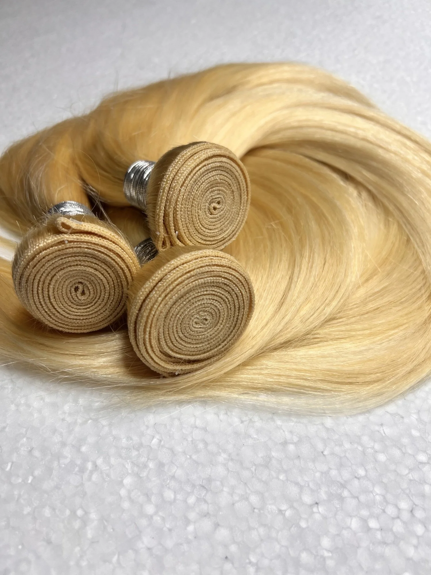 613 BLEACHED BLONDE RAW BUNDLES