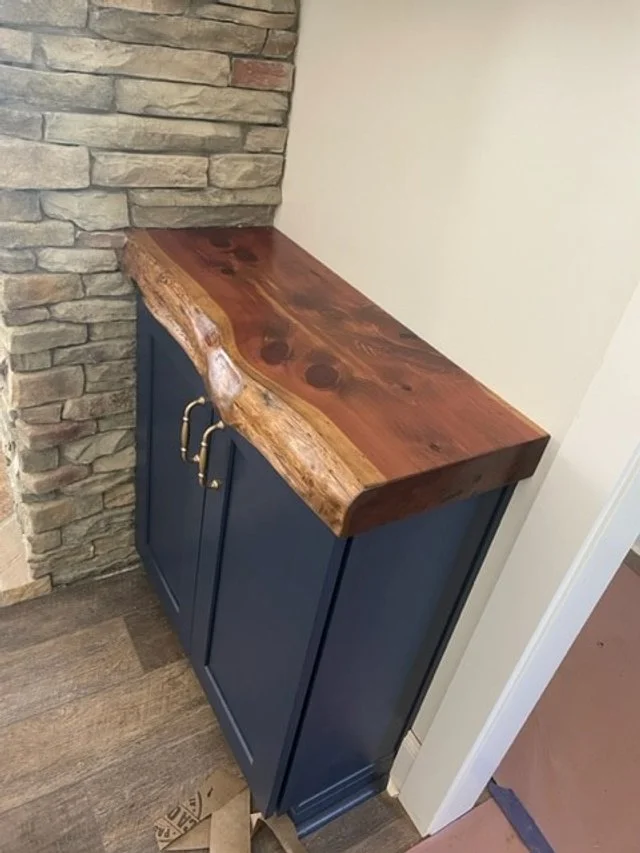 Cedar Live Edge Accent Countertops (2 of 2)