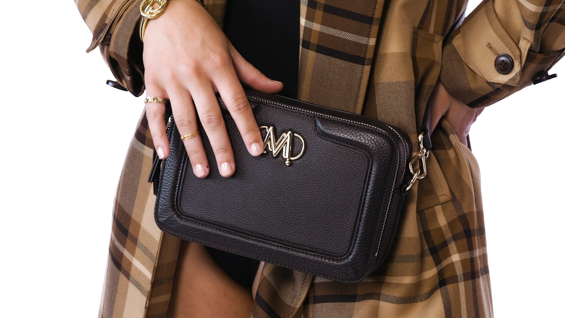Mimco_DeanLever_01.jpg