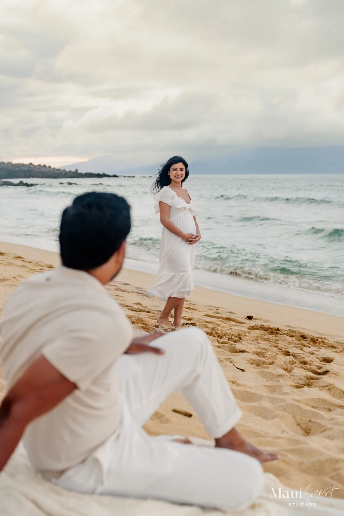Maui_Golden_Hour_Maternity_Photographer-34.jpg